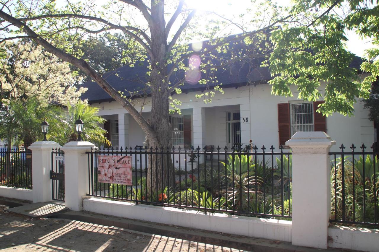 Petal'S Place Robertson Εξωτερικό φωτογραφία